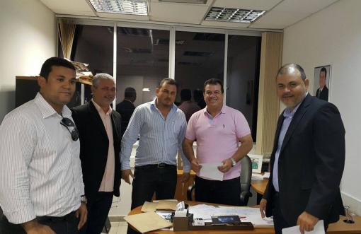 Deputado Marquinho Viana recebe lideranças políticas de Boquira 